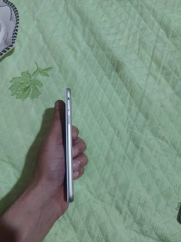 oppo f1s 0