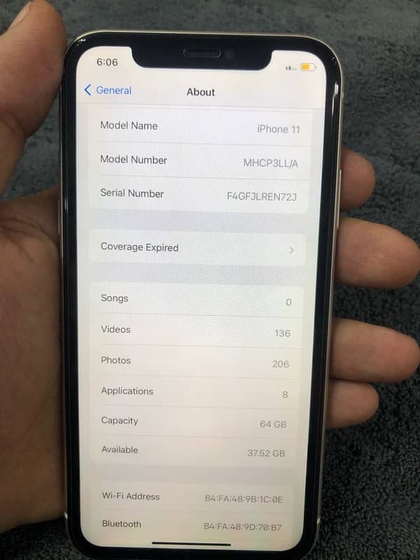 Iphone 11 64GB JV 5