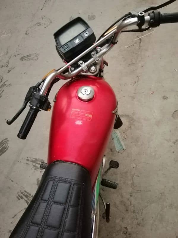 Honda CD70 RED 1