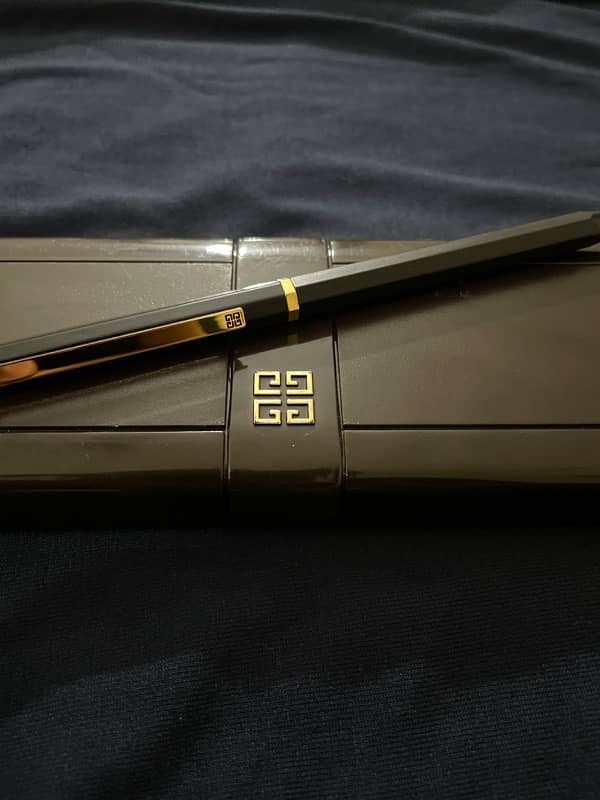 Givenchy Black Composite Gold Tone Pen 2