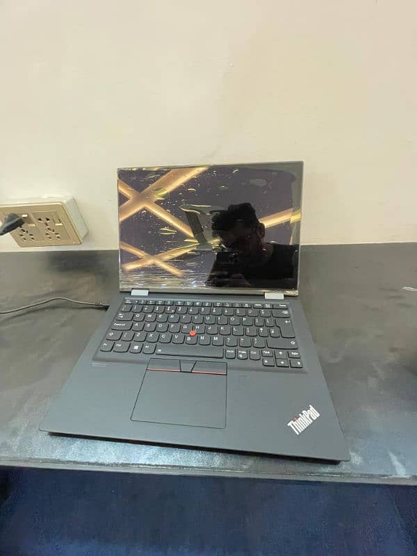 Lenovo Thinkpad X13 Yoga - i5 10th Gen - Touch 360 - Stylus Pen 0