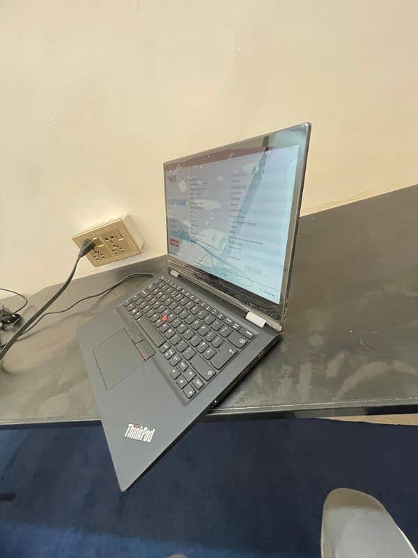 Lenovo Thinkpad X13 Yoga - i5 10th Gen - Touch 360 - Stylus Pen 4