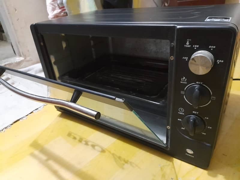 Imported oven for sale only serious buyers pls 5