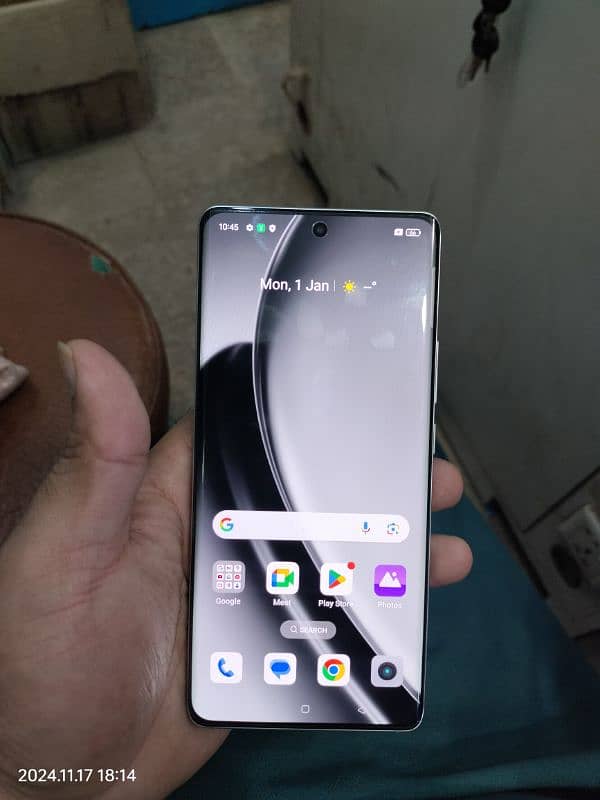 Realme gt6 silver color just box open 10/10 16gb+512gb for sale 1