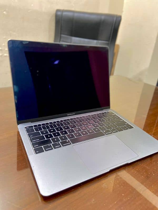 MacBook Air 2019 13-inch 2