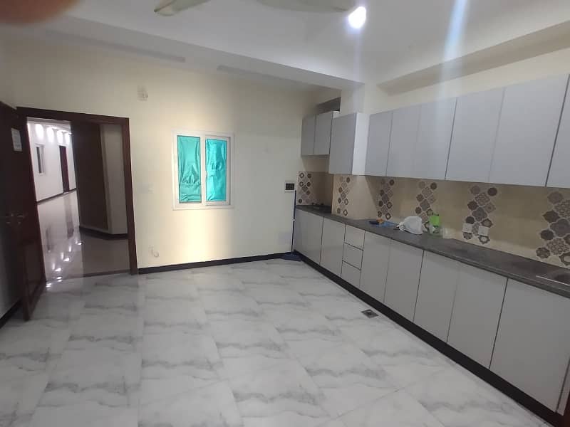 One Bed Apartment / Flat For Rent - Ghauri Town Express Way 1