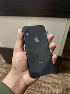 iphone xr Factory unlock non pta (128gb)