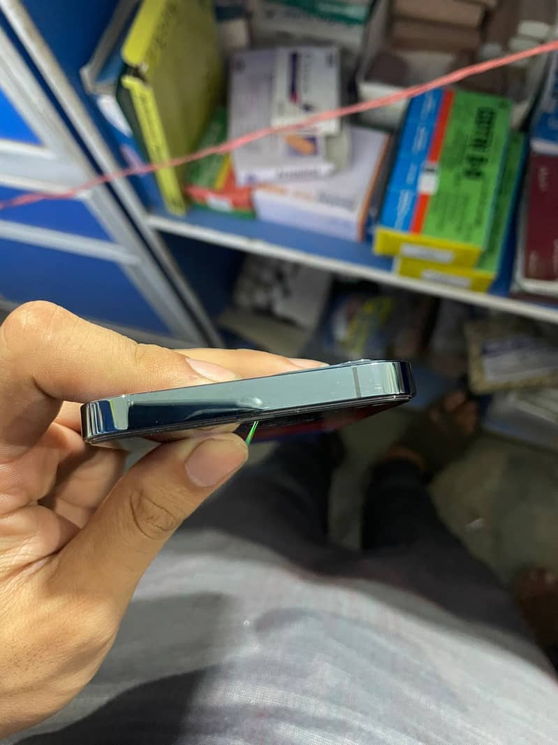 Iphone 12 pro non PTA blue color 128Gb 3