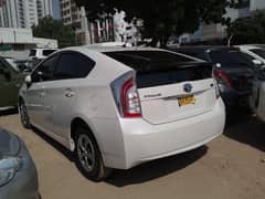 Toyota Prius 2014