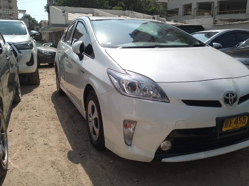 Toyota Prius 2014 14