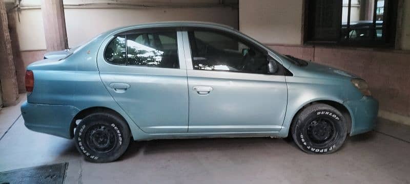 Toyota Platz 2005 3