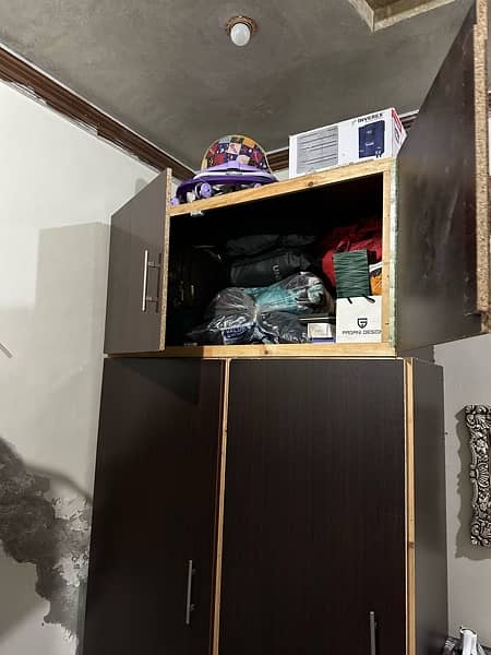 solid wardrobe plus iron stand for sale 4