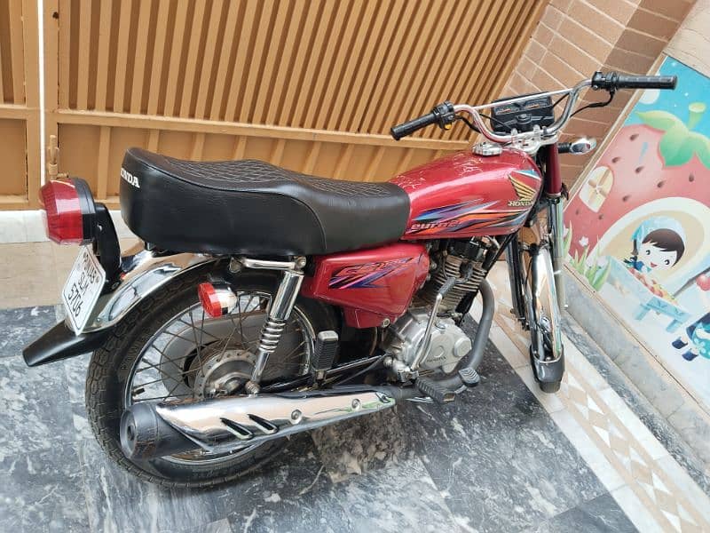 Honda 125 2018 model 14600 km only use 5