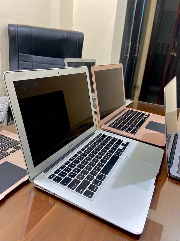 Apple Macbook Air - Best price Guranteed 12