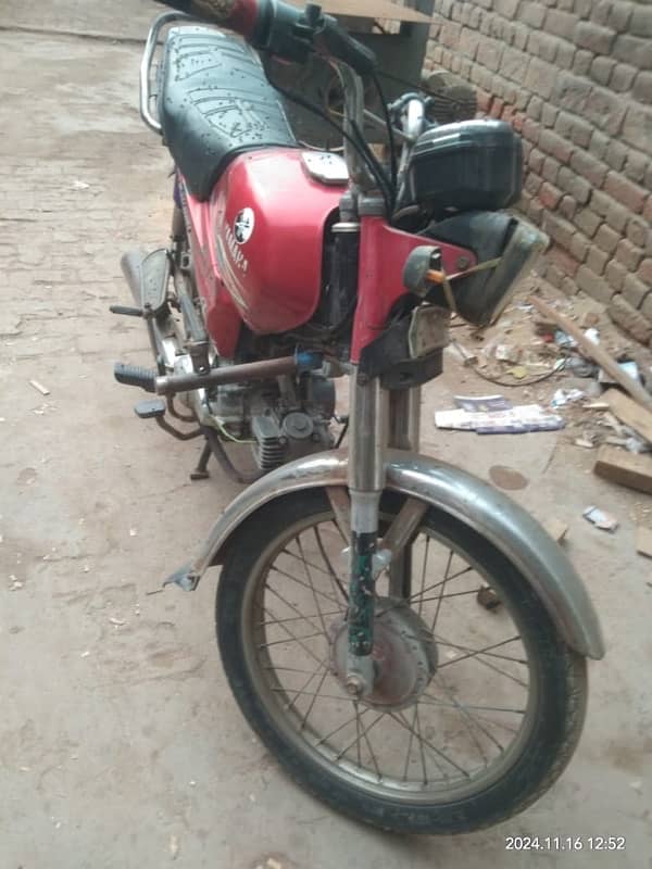 Yamaha yd 100 junoon for sale contact 03216689052 3