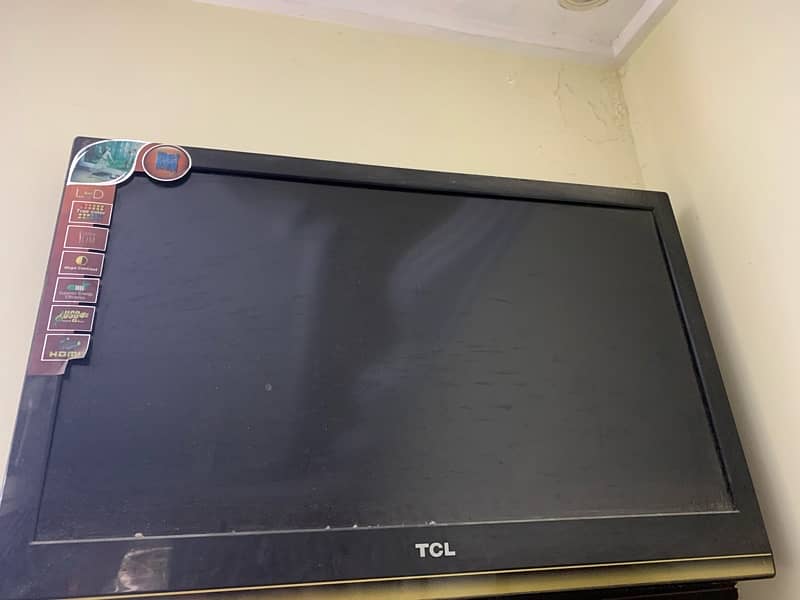 TCL 32 inch Led 0