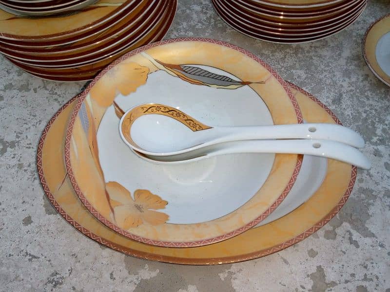 Dinner Set Made in Japan 3