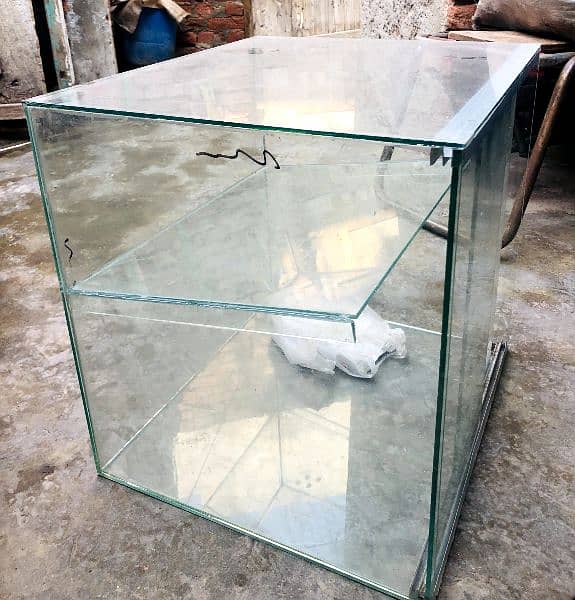 Glass counter 2