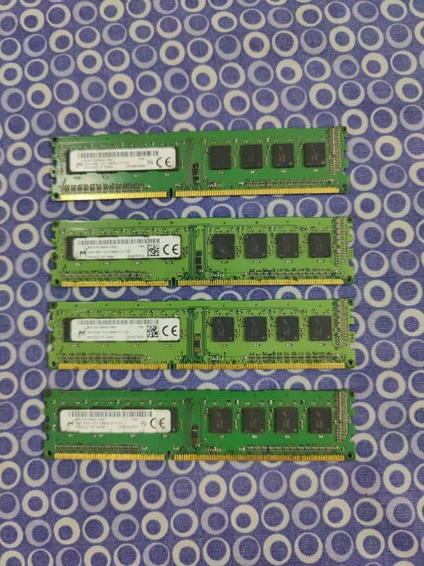 DDR3 x4 4GB RAM sticks available 0