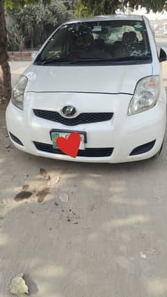 Toyota Vitz 2010