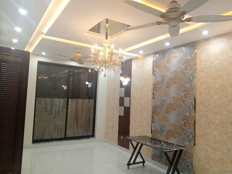 5 MARLA 100FT WIDE PRIME LOCATION HOUSE FOR SALE IN DHA RAHBAR BLOCK G 0