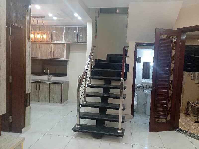 5 MARLA 100FT WIDE PRIME LOCATION HOUSE FOR SALE IN DHA RAHBAR BLOCK G 10