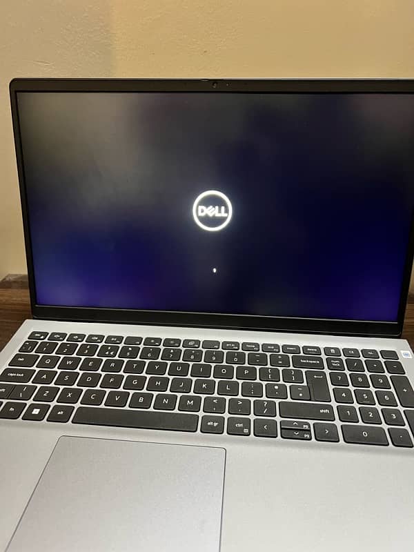 Dell Vostro 3520 core i7, 12th gen 2