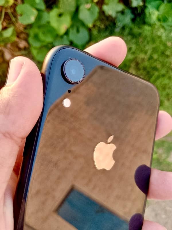 IPHONE XR 2