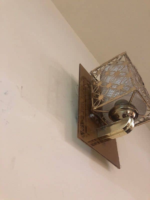 wall light 0