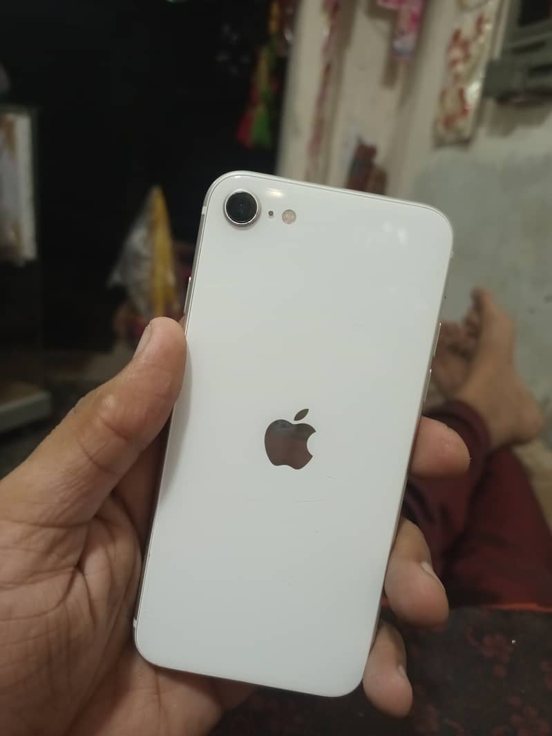 iphone SE 2 64GB JV 5