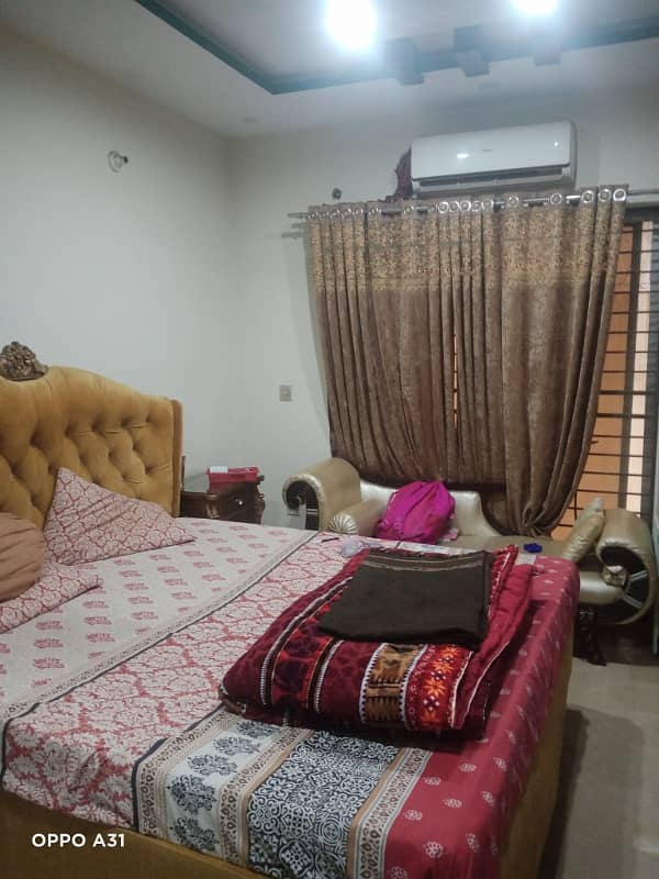 10 Marla Beautiful double story house urgent for Sale prime location in sabzazar 0