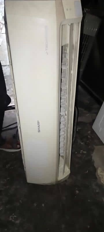 sharp inverter 1,5 ton 0