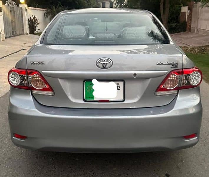 Toyota Corolla GLI 2012 5