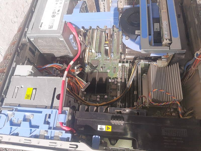 Dell Xeon T 5500 Gaming PC workstation 4