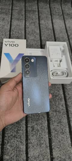 Vivo y100  Complete box