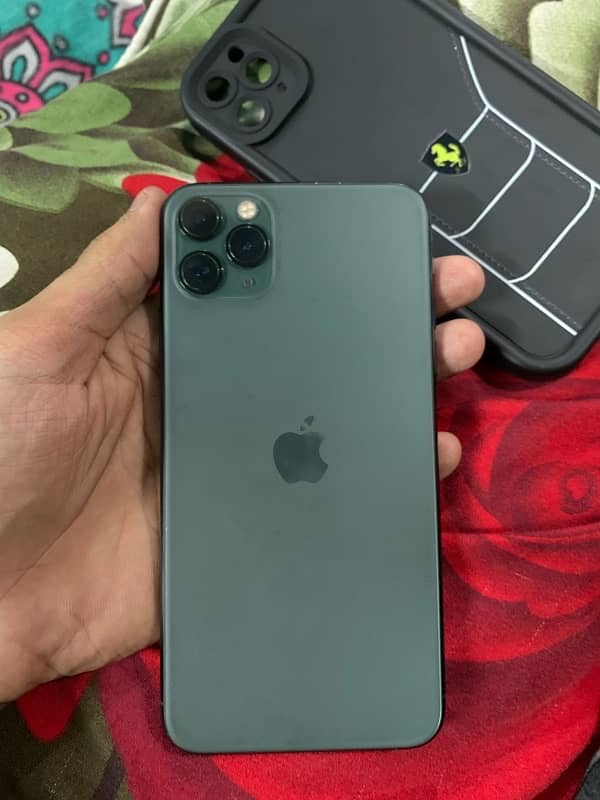 iphOne 11 pro mAx 5