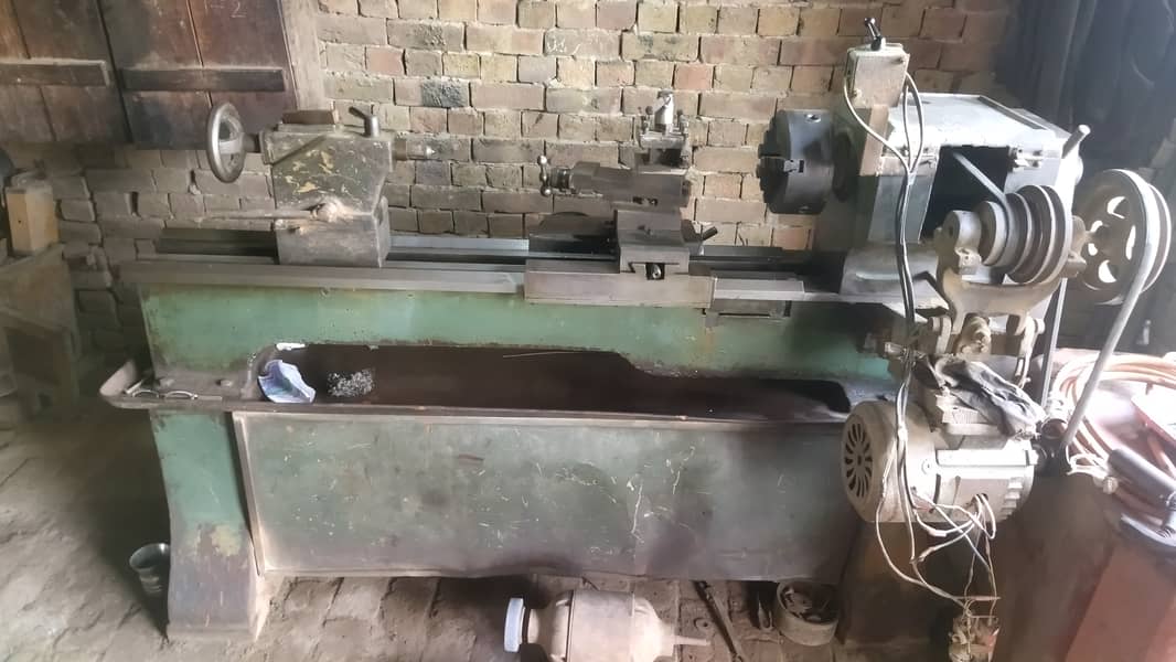 Lathe Machine 5.5 Feet خراد مشین ساڑھے پانچ فٹ 6