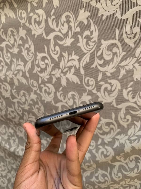 iphone 11 PTA APPROVED 0