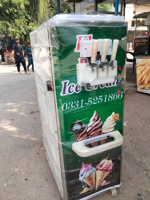 ice cream machine for sale good condition 3