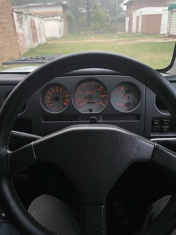 Suzuki Jimny 1996 11