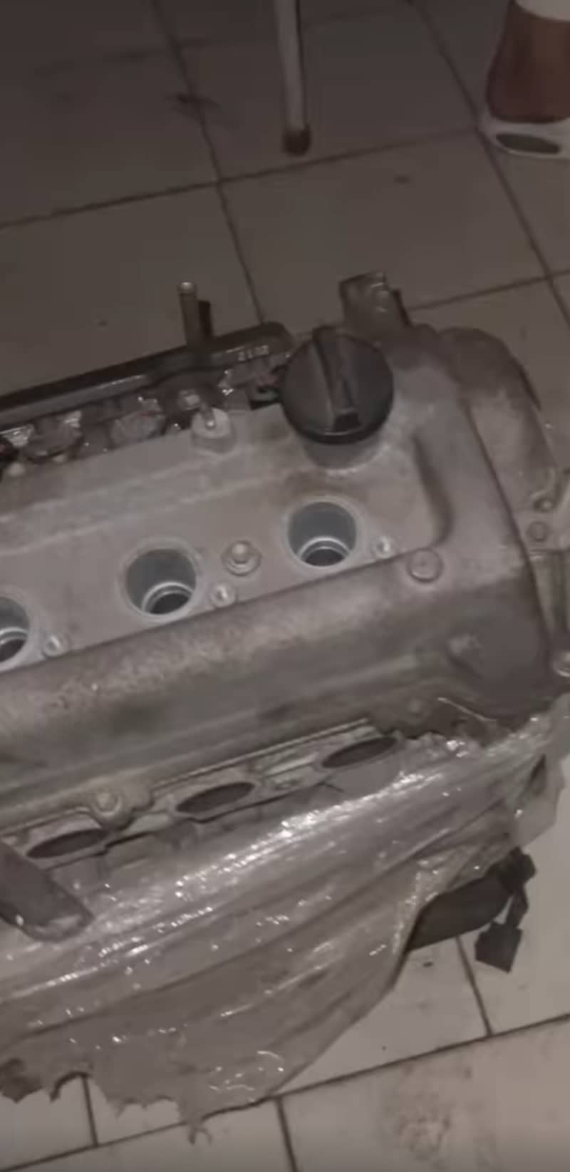 Toyota 1nz engine with gearbox 2