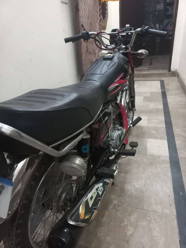 Honda 125 2019 Model 3