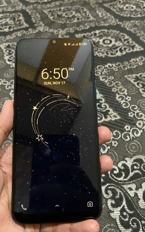 Infinix Hot 8 only 1 year used  PTA Approved 2 sim slot . 2