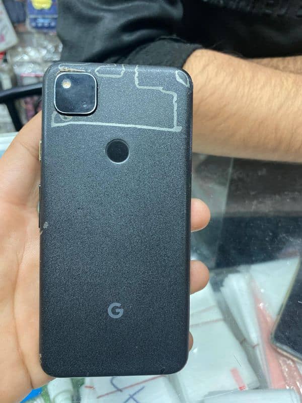 Google pixel 4A 4g 1