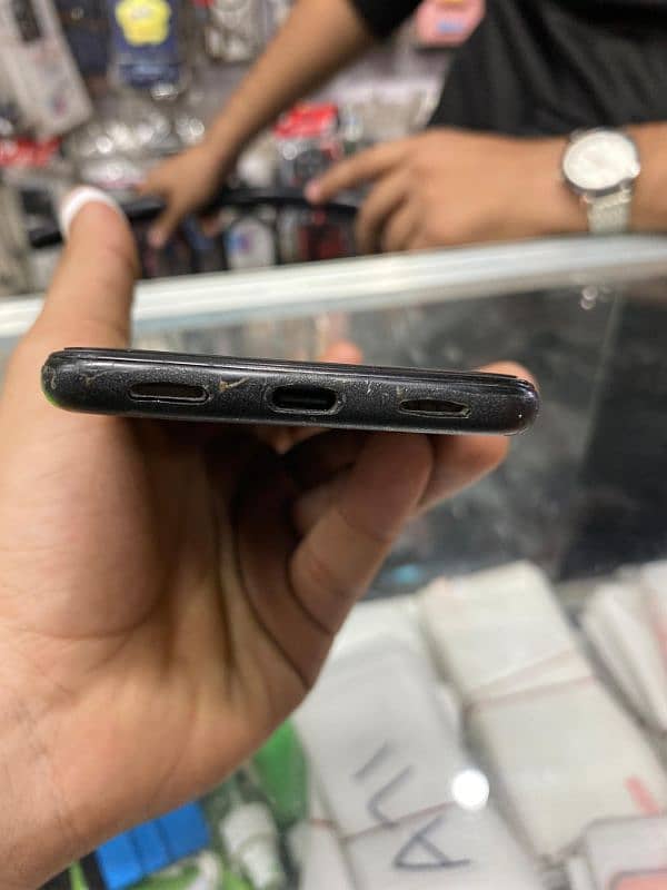 Google pixel 4A 4g 3