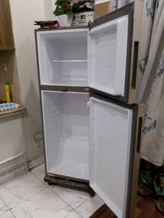 Haier Fridge with six years warranty