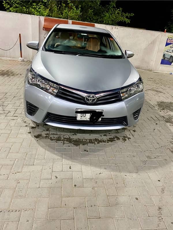 Toyota Corolla Altis 2014 4