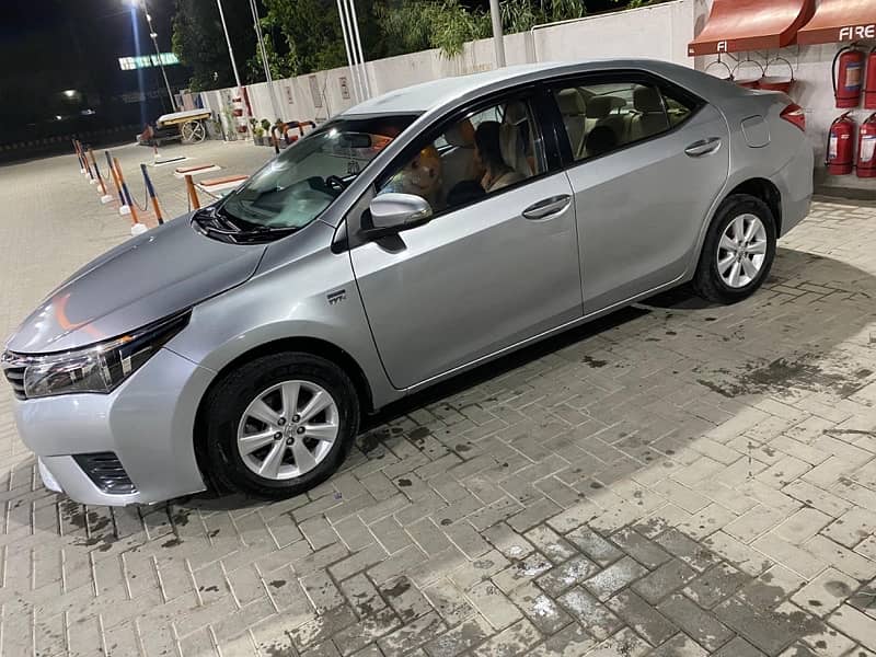 Toyota Corolla Altis 2014 8