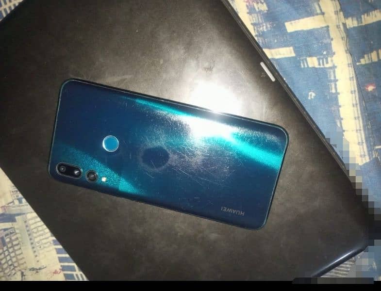 Huawei y9 prime pop-up camera 4/128 5