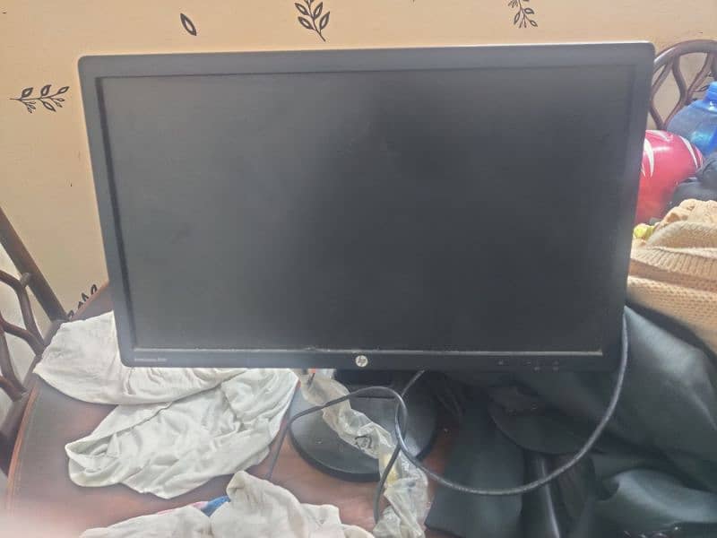 LED HP E231 MONITOR FOR SALE 2